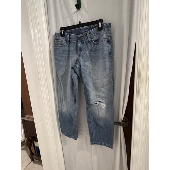 Eddie Bauer Distressed Straight Leg Jeans Sz 6 - Picture 1 of 5